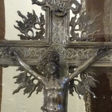 Crucifix, Jesus with disc on the head